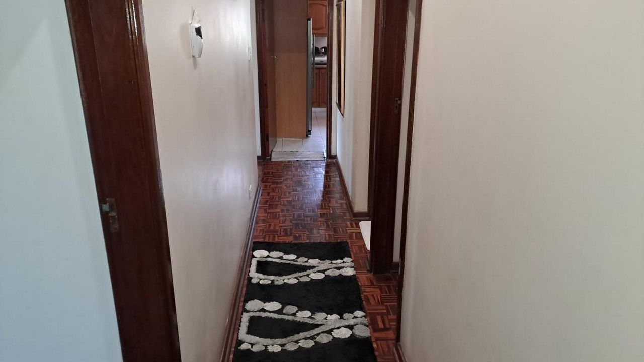 Photo 14 of 27