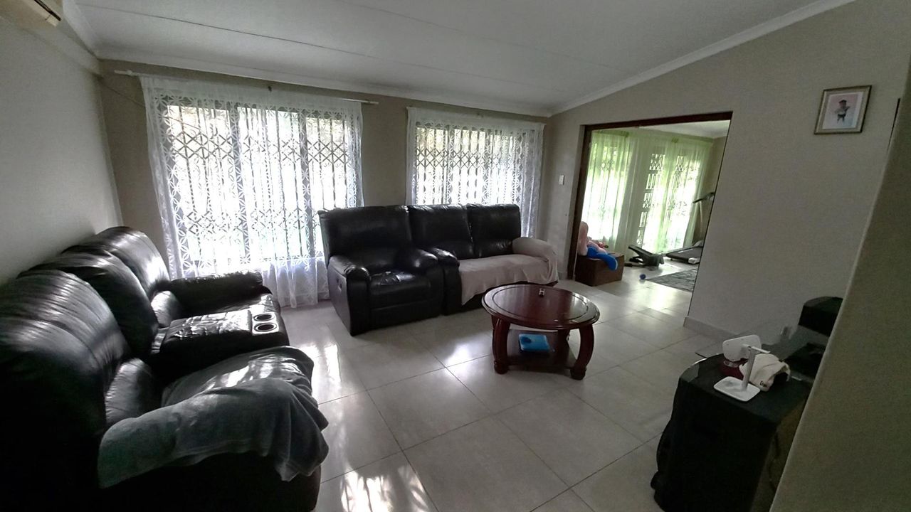 Photo 5 of 22