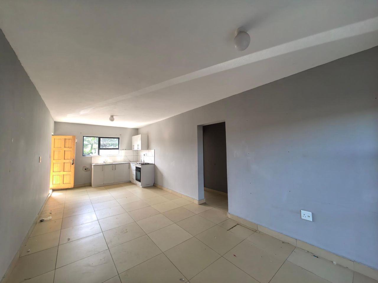 Photo of 2 Bedroom block of flats to rent in Clayfield, Phoenix
