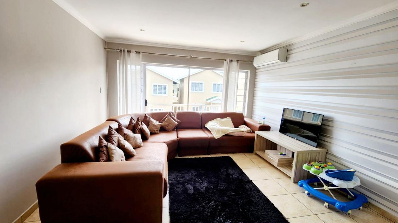 2 Bedroom apartment for sale in Mount Edgecombe
