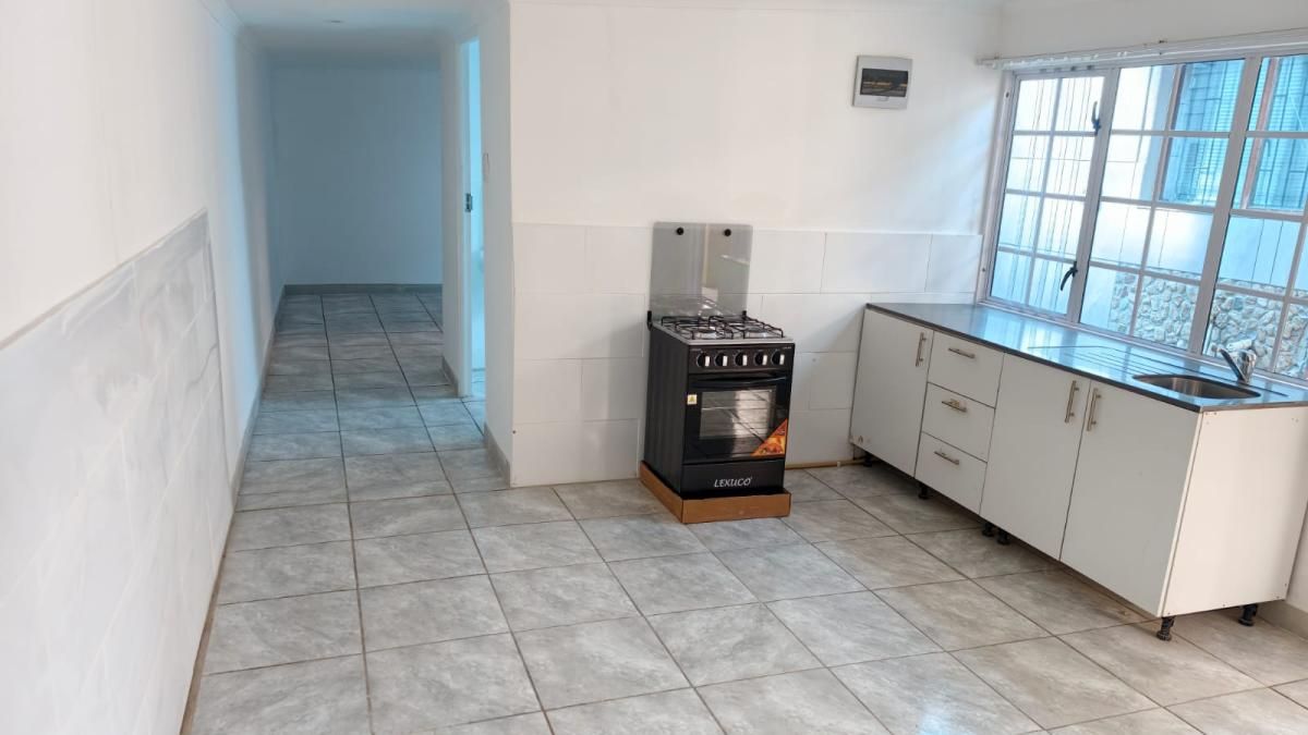2 Bedroom semi-detached to rent in New Macassar Village