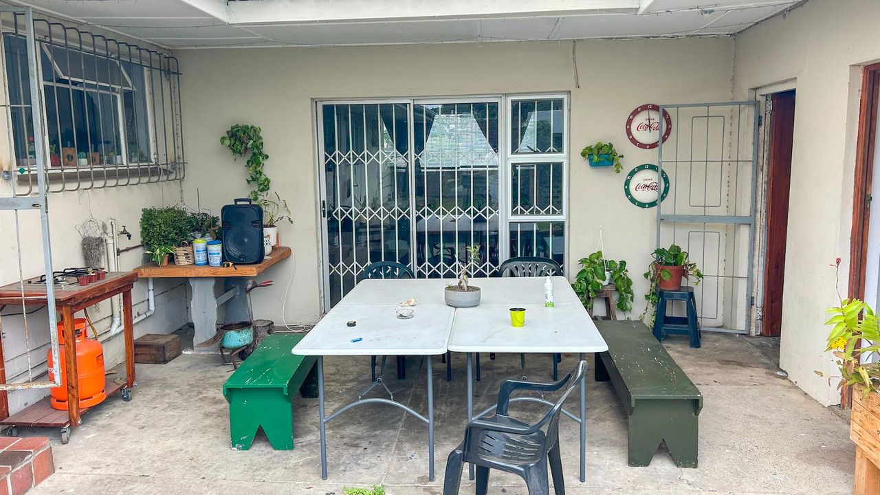 Photo 19 of 20