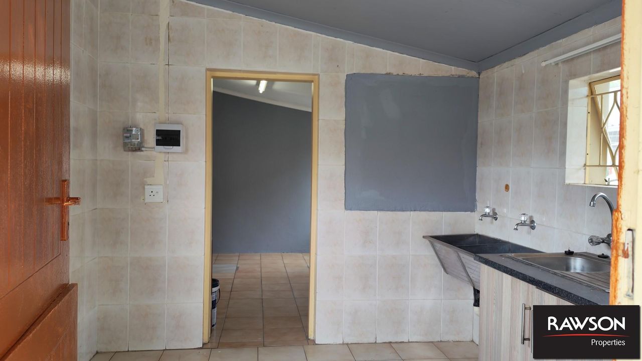 Photo 5 of 12