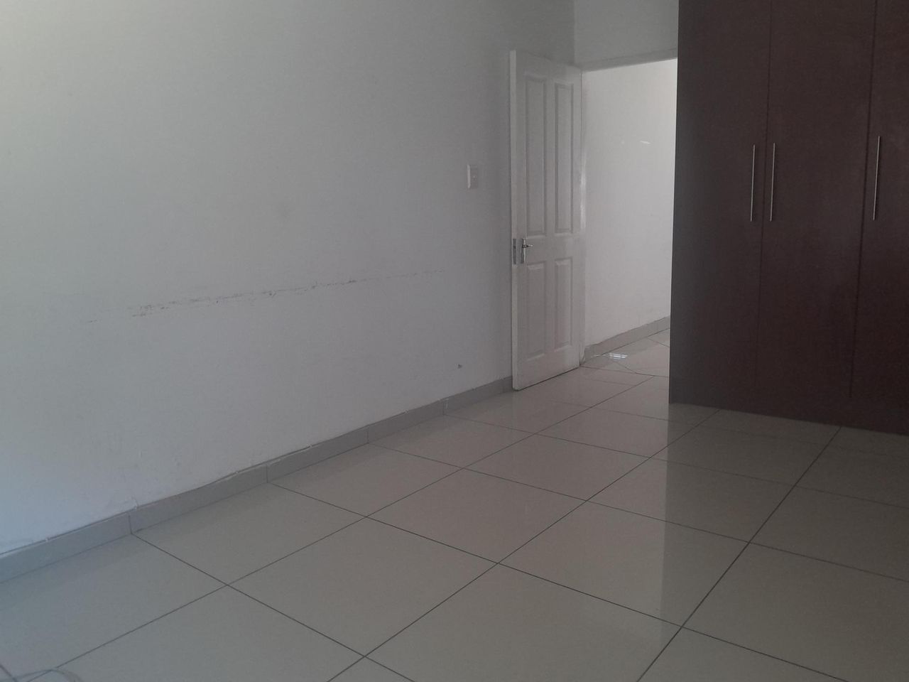 Photo 9 of 14