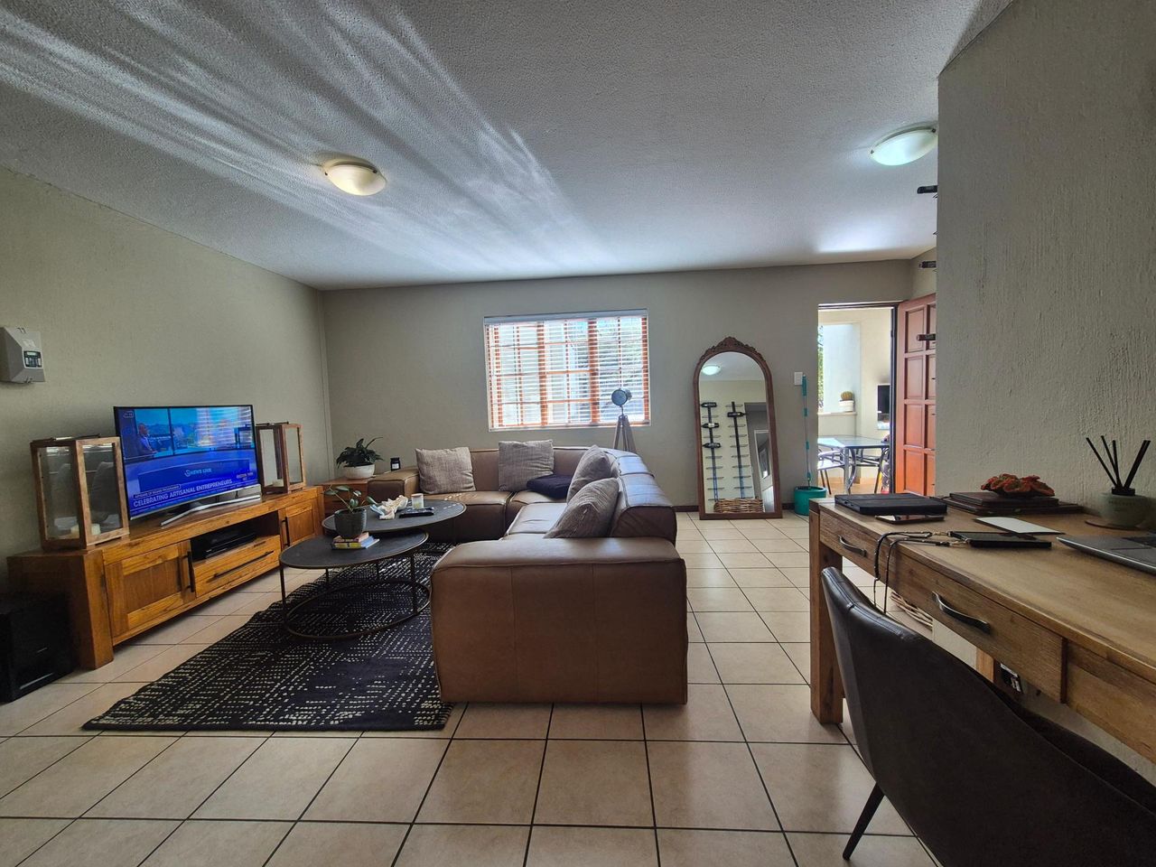 Photo 3 of 20