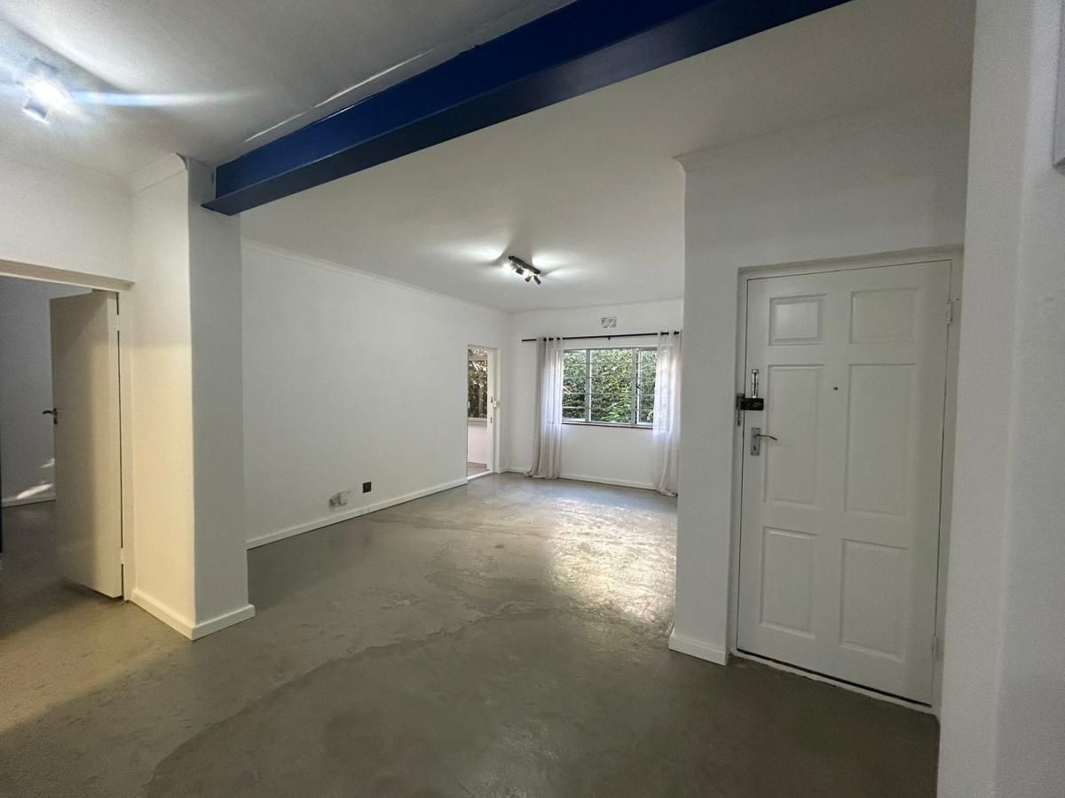 Photo of 1 Bedroom apartment to rent in Claremont Upper, Cape Town