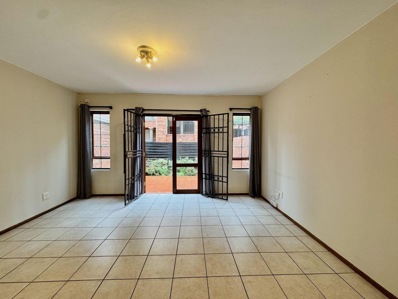 Apartment rented in Bryanston, Sandton