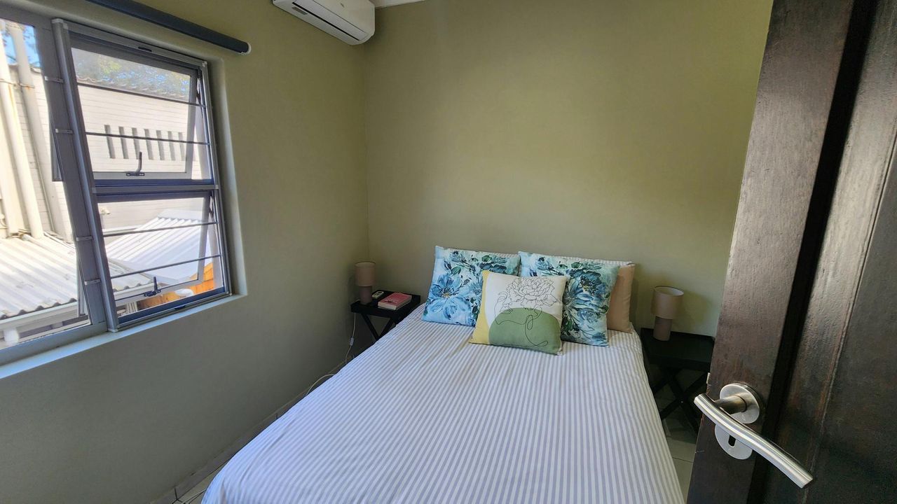 Photo 25 of 26
