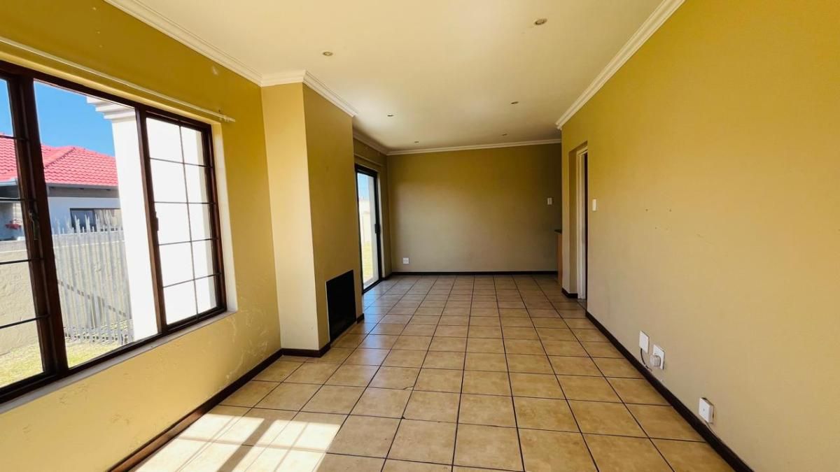 Photo of 3 Bedroom house to rent in Reyno Ridge, Witbank