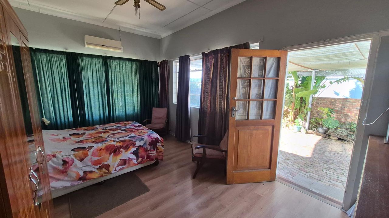 Photo of Bachelor to rent in West Bank, Oudtshoorn