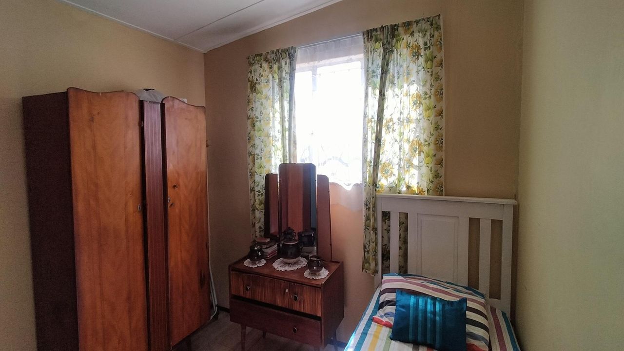 Photo 7 of 20
