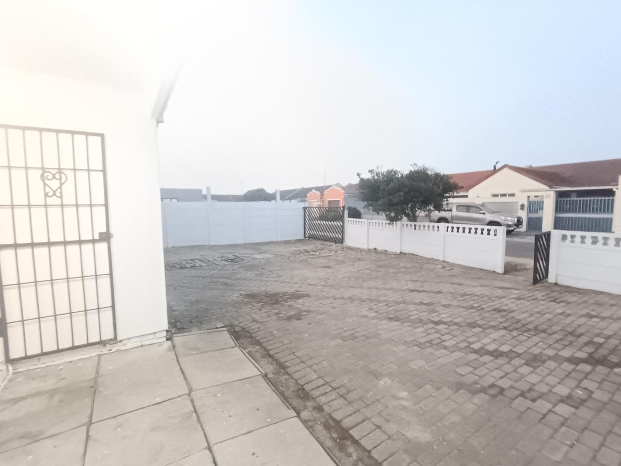 Photo 6 of 23