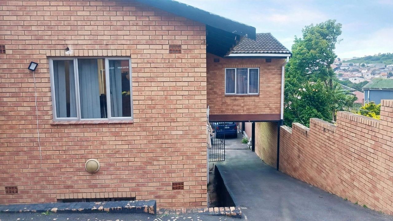 Photo 2 of 13