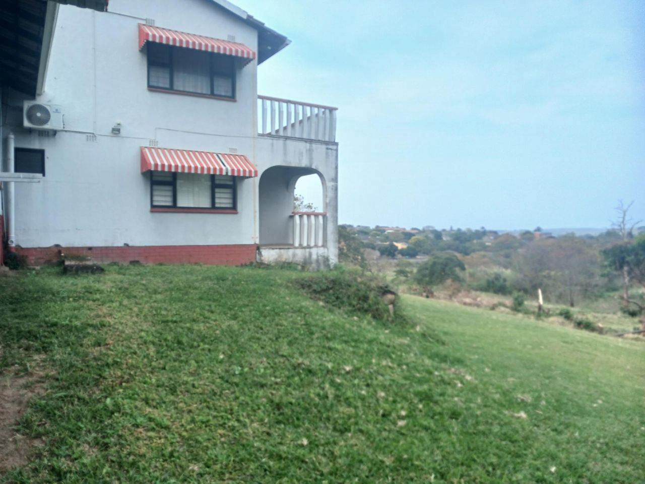 Photo 2 of 19