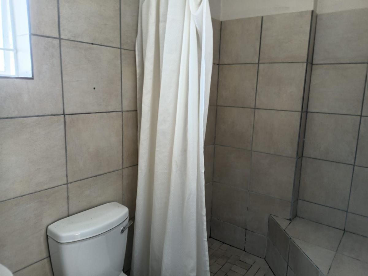 Photo 10 of 22