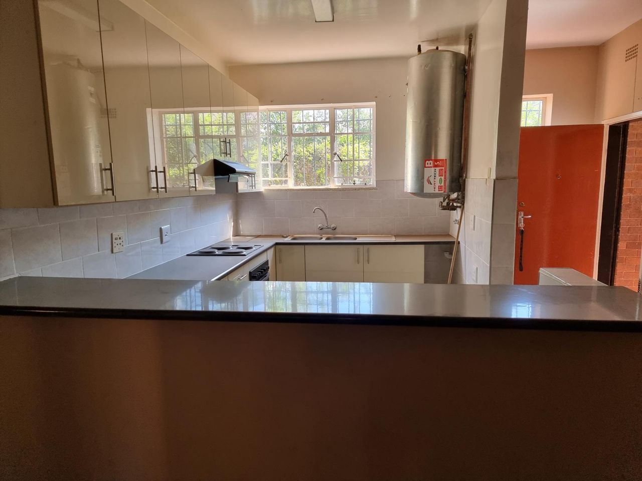 Photo 9 of 17