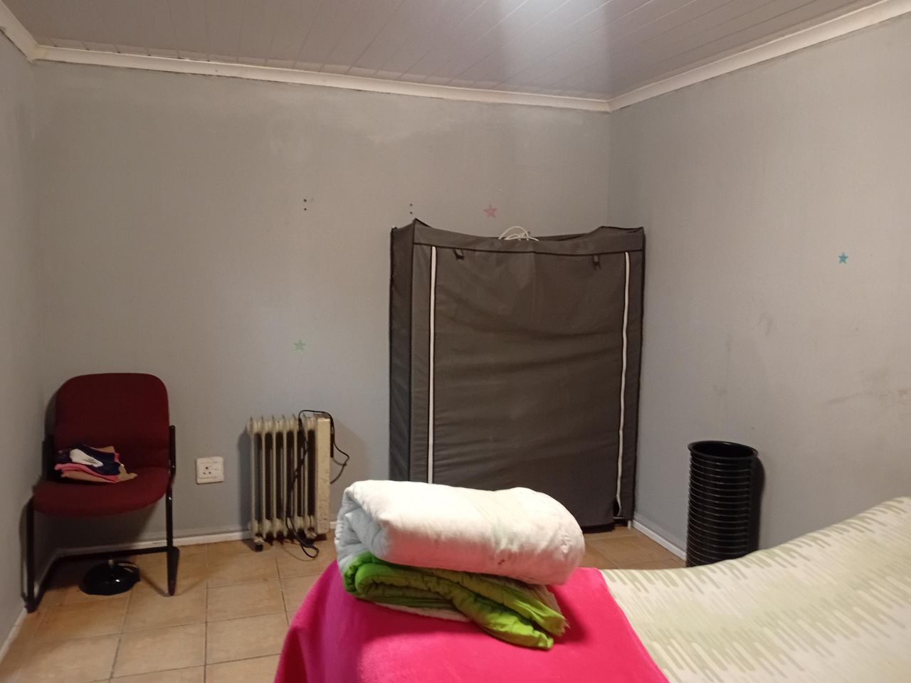Photo 4 of 15