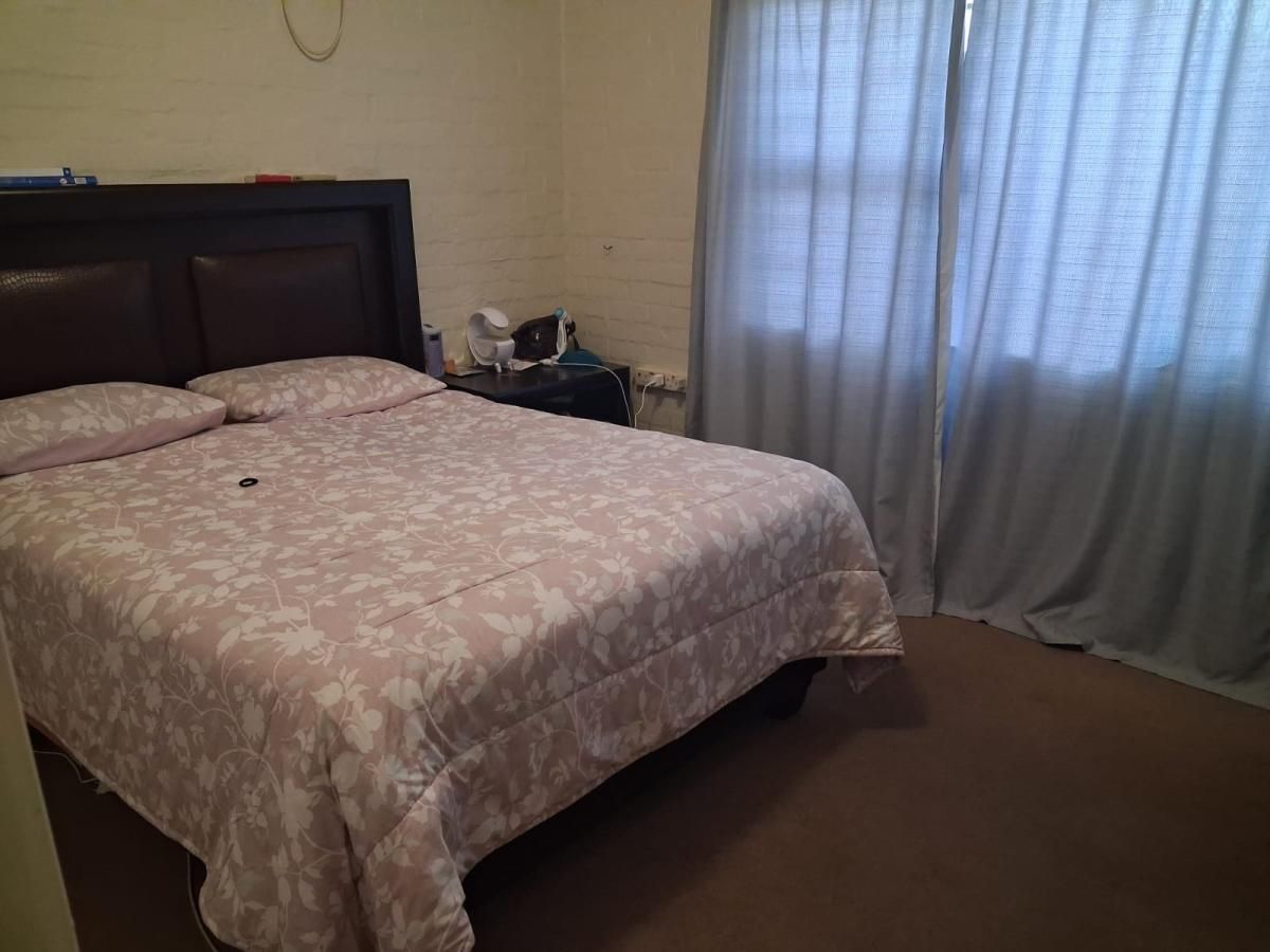 Photo 8 of 22