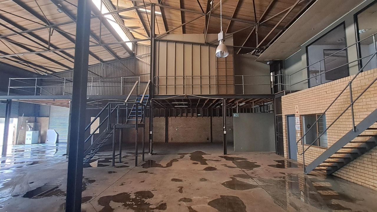 Photo 5 of 30