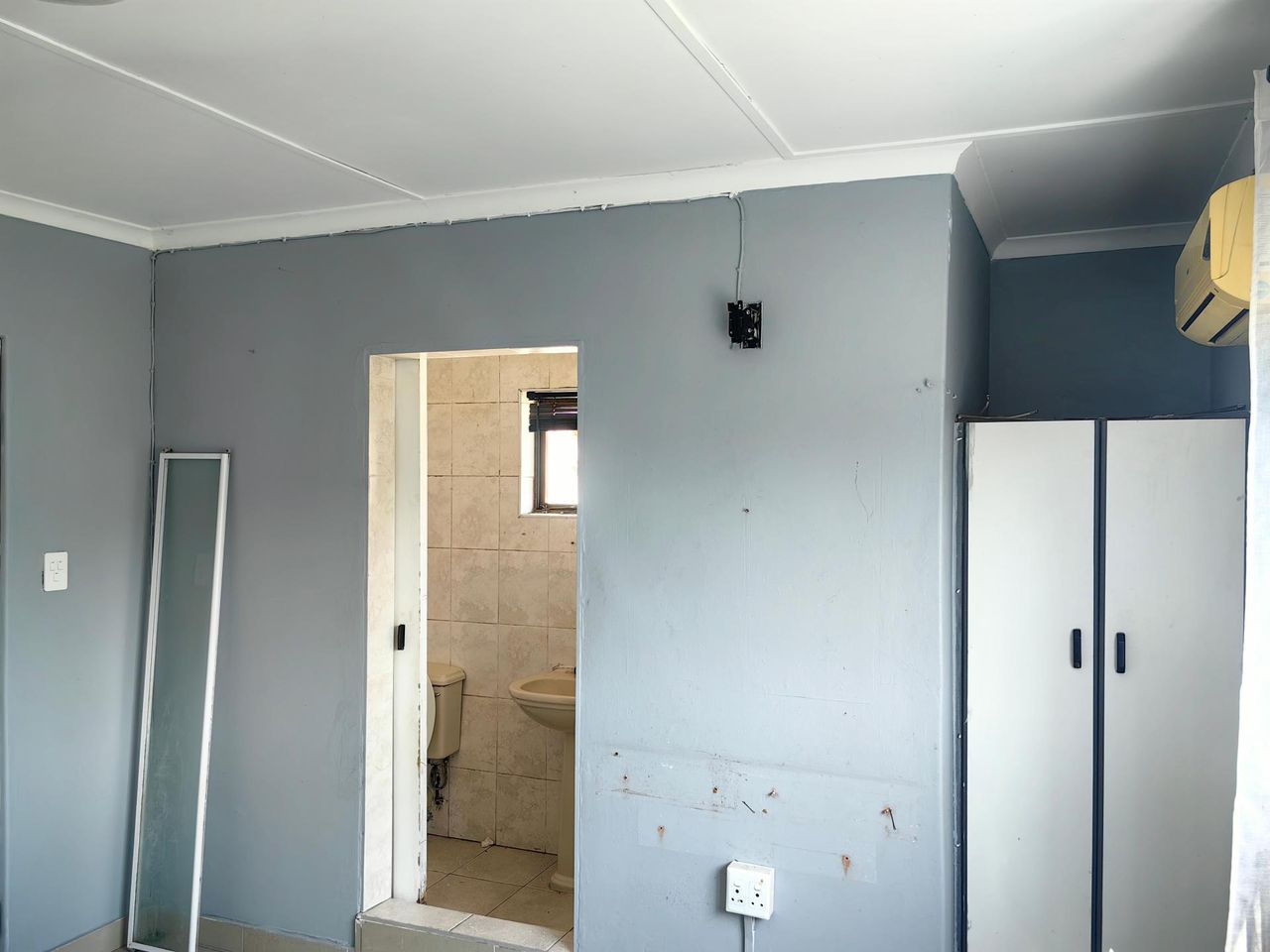 Photo 18 of 19