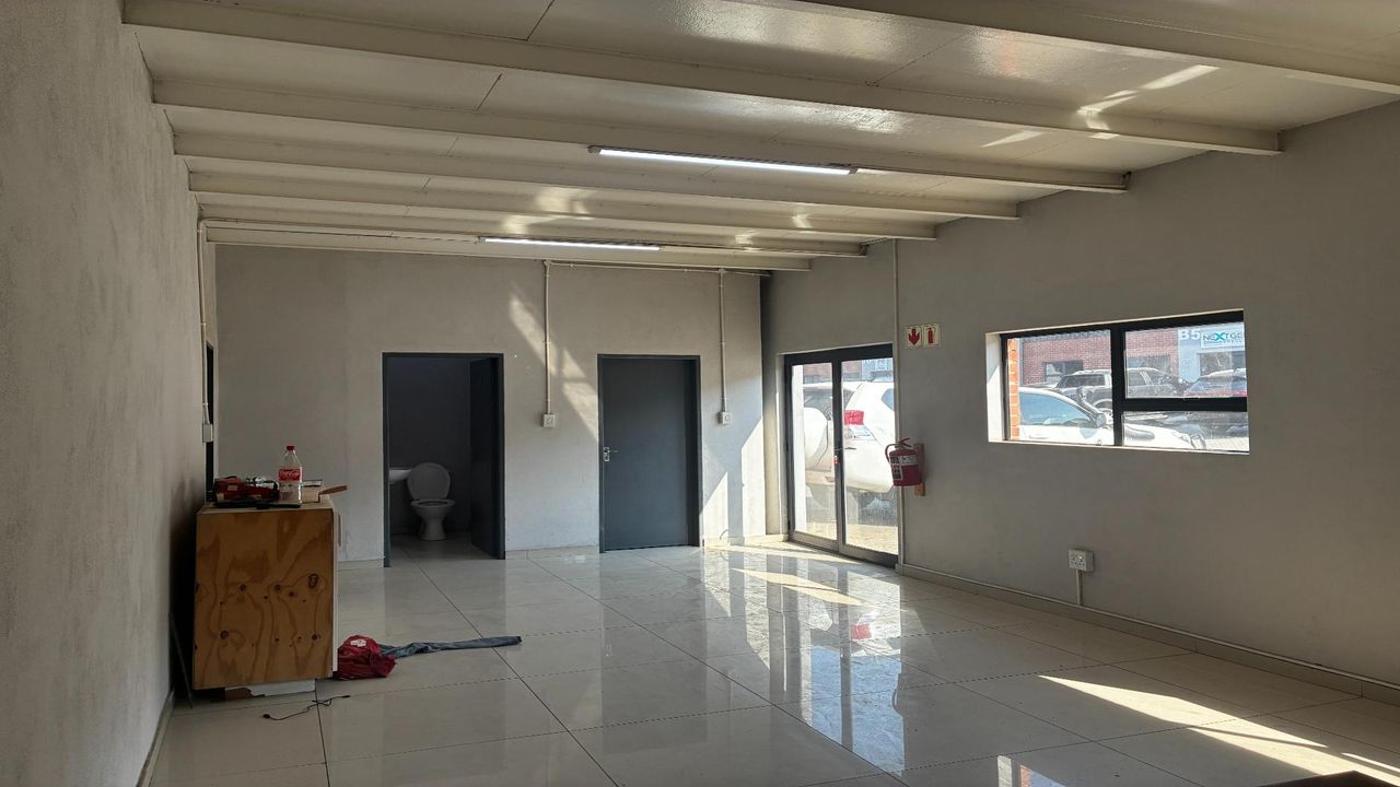 Photo of Commercial Property to let in Cosmo City, Roodepoort