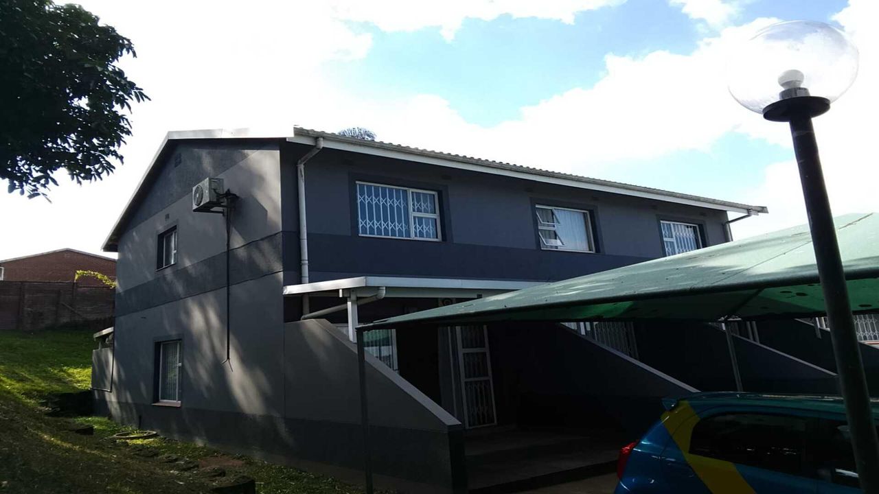 Photo 2 of 19