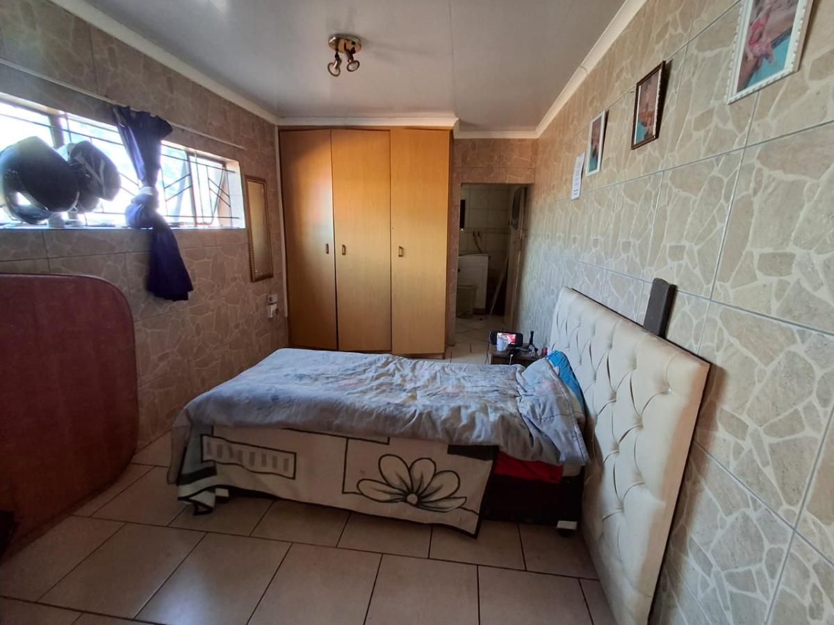 Photo of 4 Bedroom house for sale in Meyerton Park
