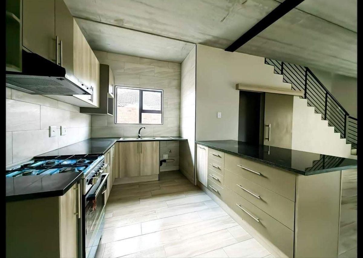 Photo of 2 Bedroom apartment to rent in Secunda