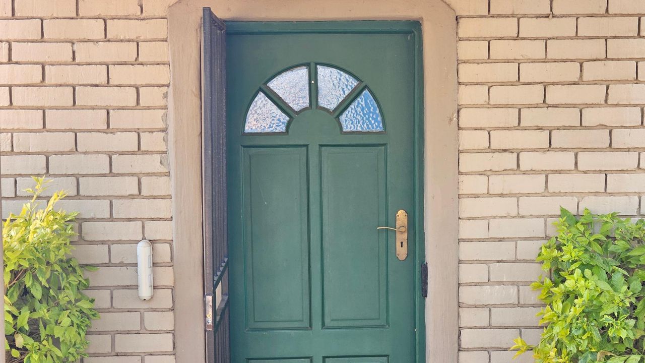 Photo 1 of 31