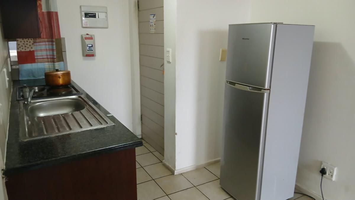 Photo 11 of 58