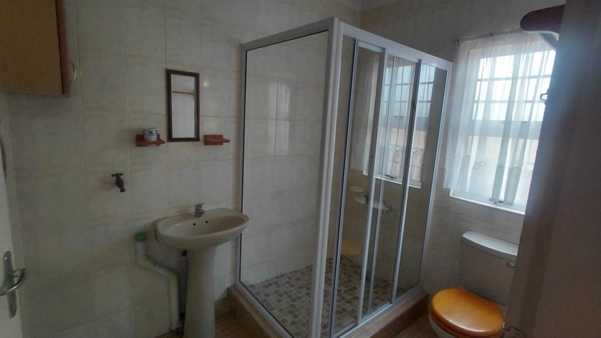 Photo of 1 Bedroom cottage to rent in Whetstone, Phoenix