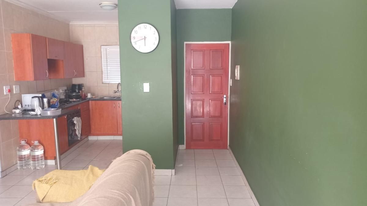 Photo 8 of 13