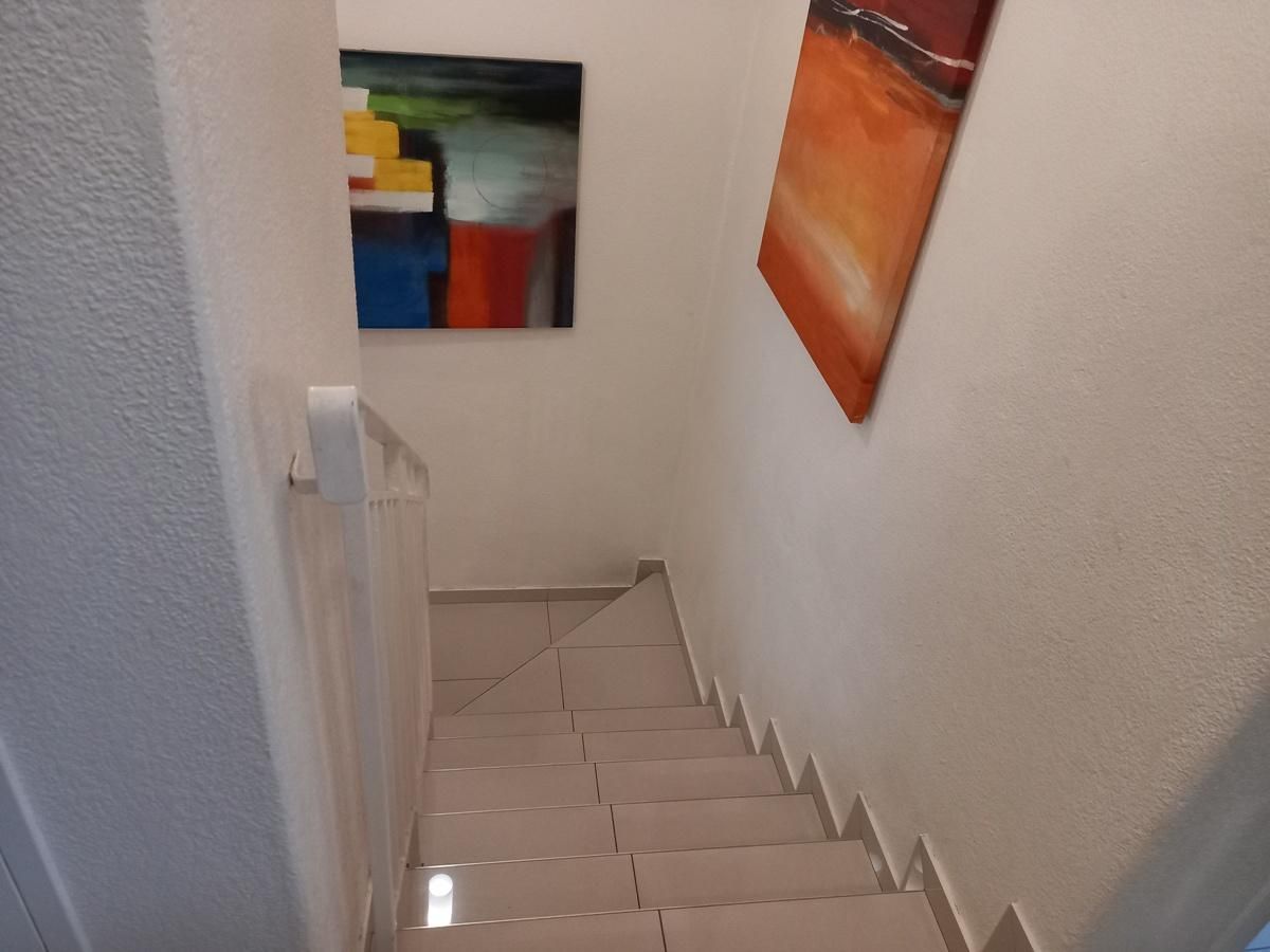 Photo 23 of 24