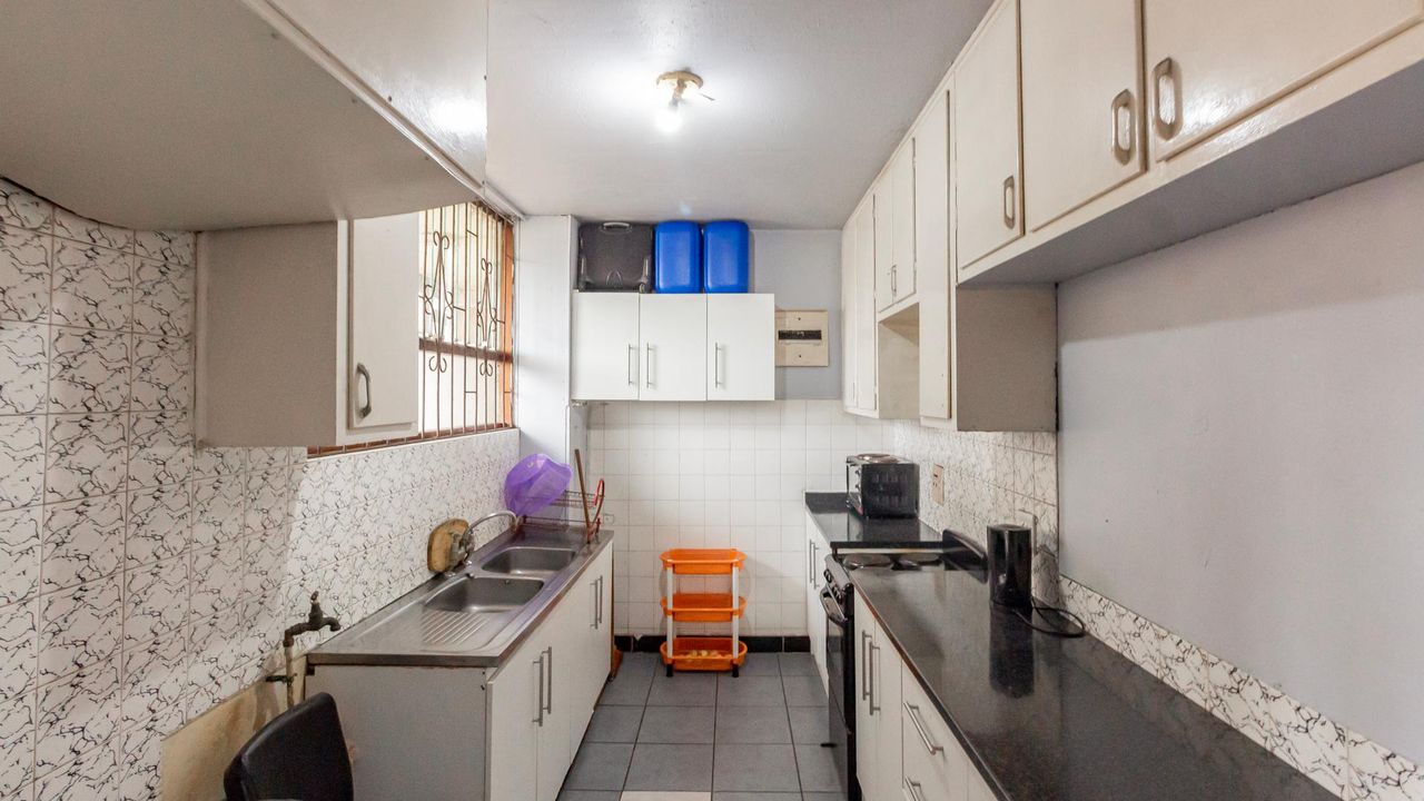 Photo of 3 Bedroom apartment for sale in Bulwer, Durban