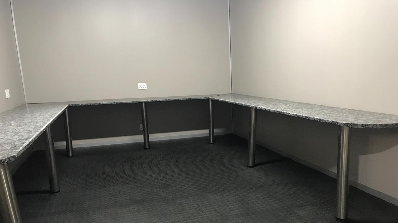 Photo 9 of 27