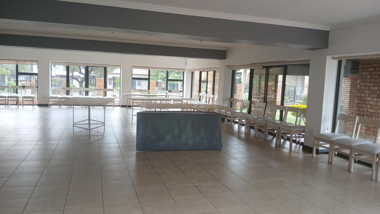 Photo 13 of 14