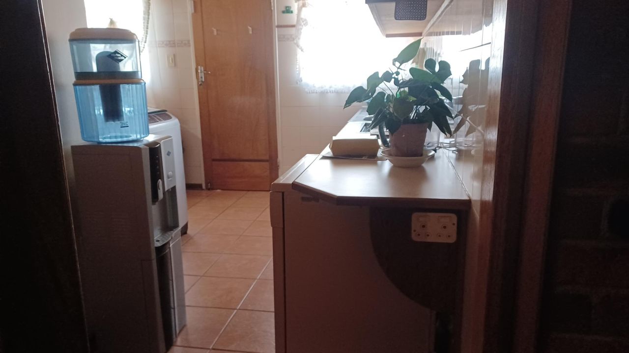 Photo 13 of 20
