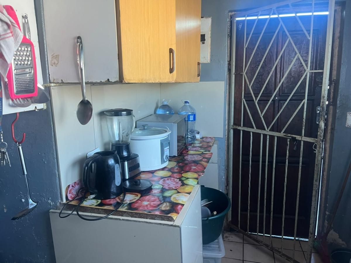 Photo 20 of 23
