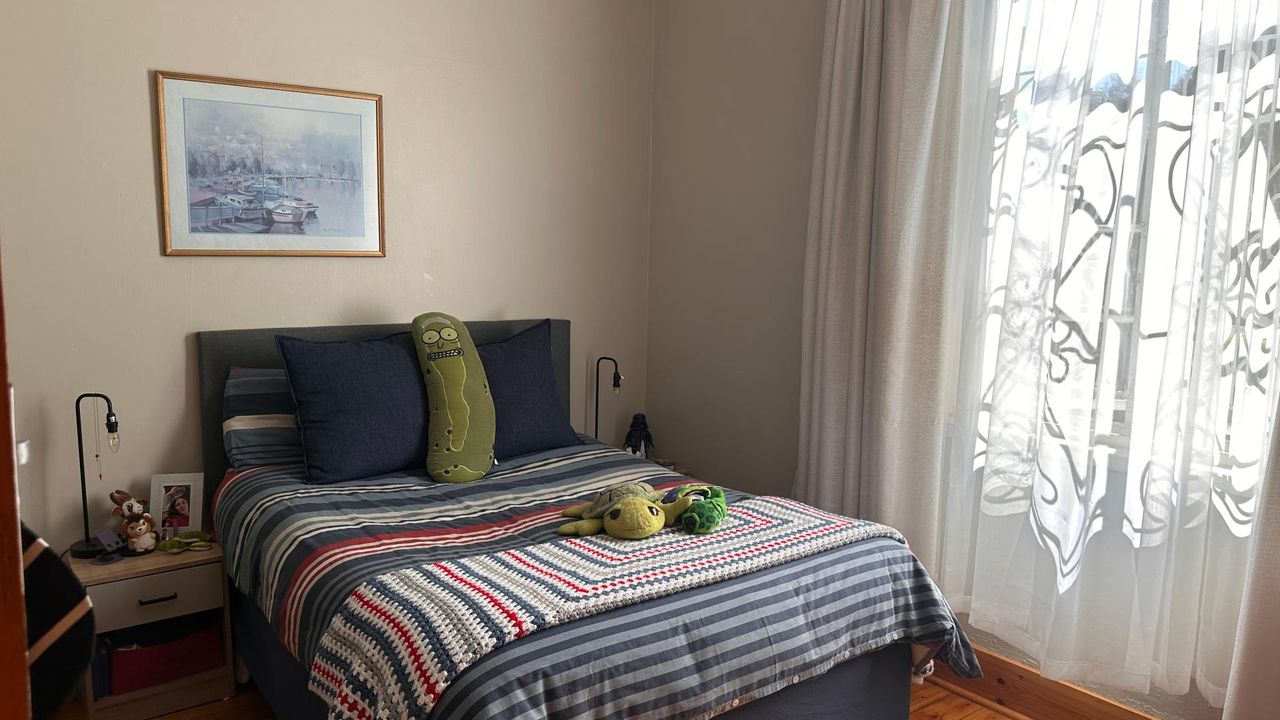 Photo 7 of 29