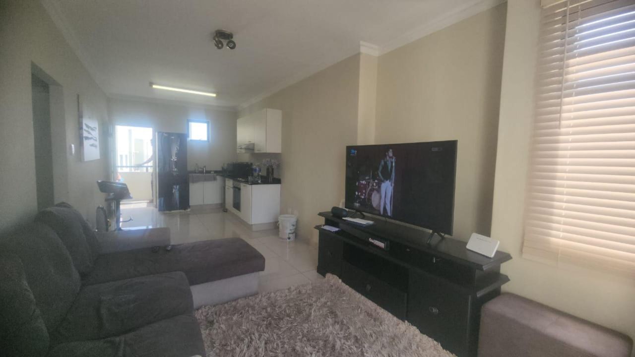 Photo 7 of 22