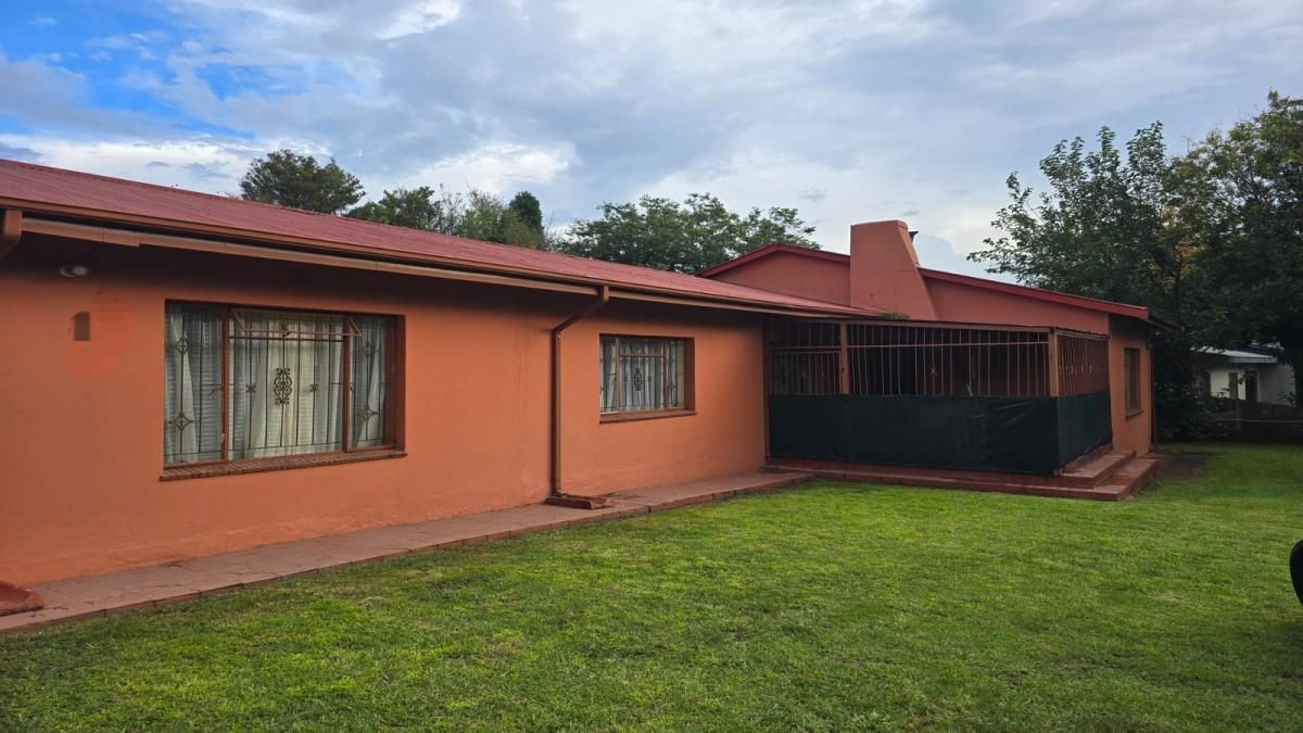 Photo of 3 Bedroom house for sale in Kanonkop, Middelburg