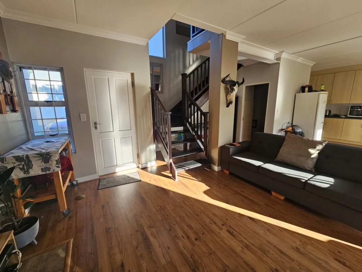 Photo 2 of 20