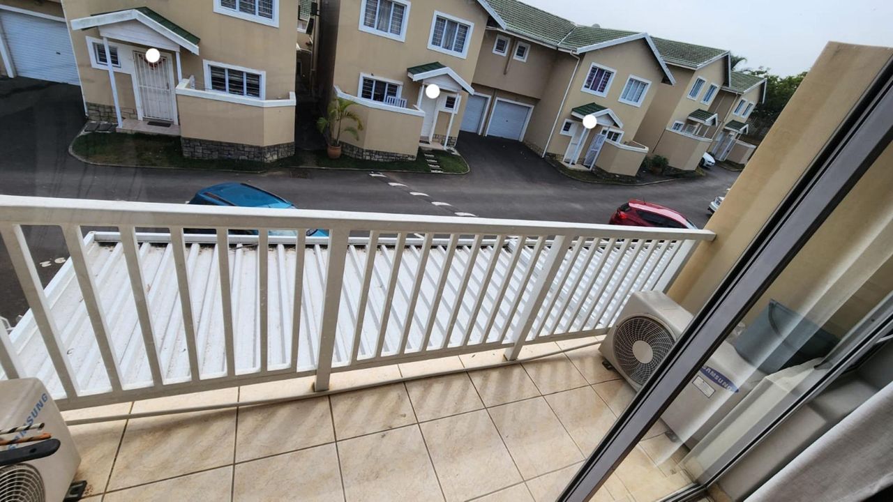 Photo of 2 Bedroom apartment for sale in Mount Edgecombe