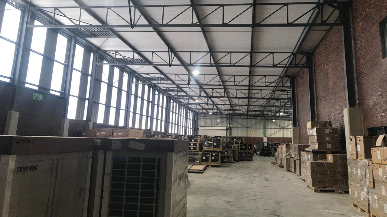 Photo 15 of 20
