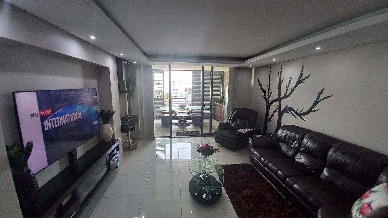 Photo 9 of 26