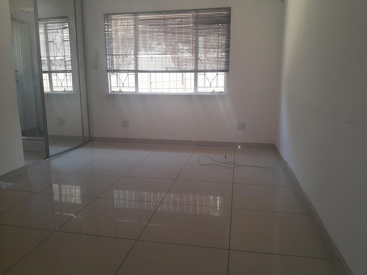 Photo 8 of 14