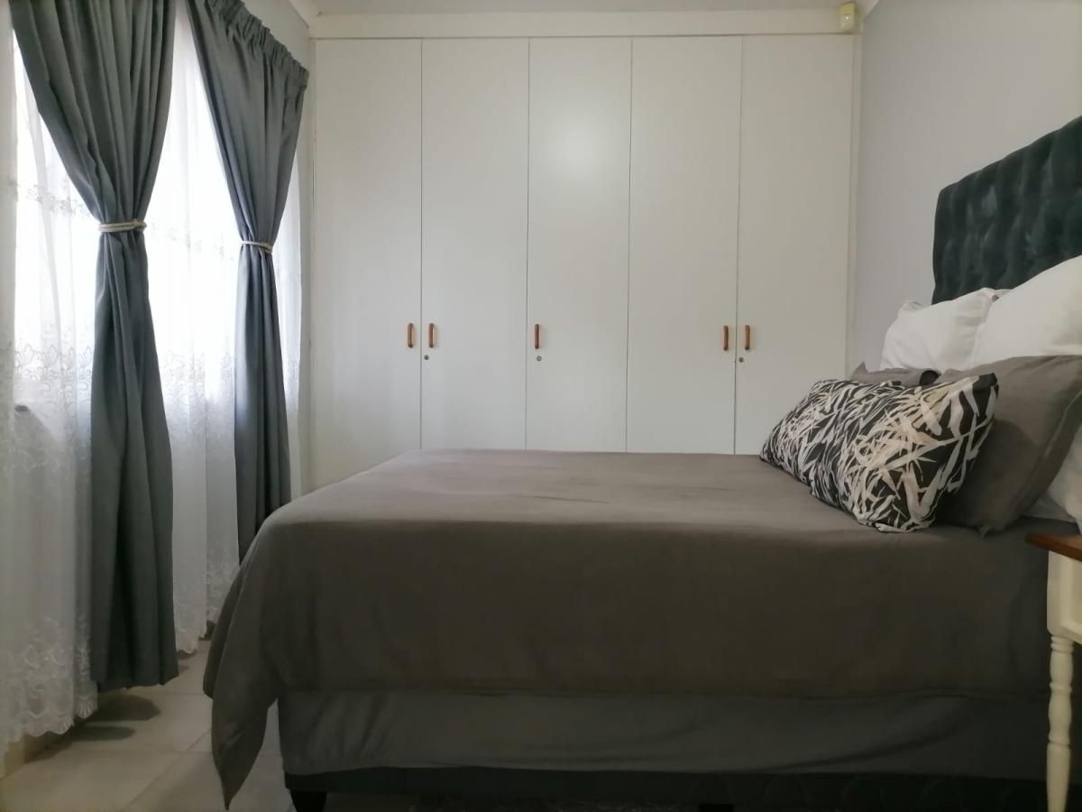 Photo of 4 Bedroom house for auction in Uvongo, Margate
