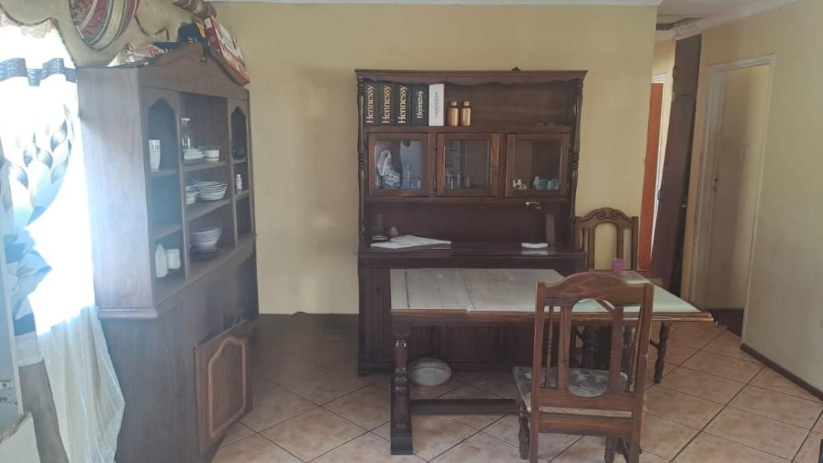 Photo 9 of 11