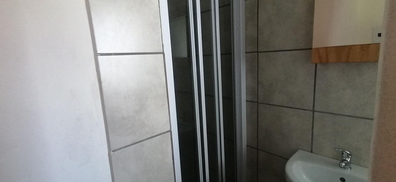 Photo 8 of 12
