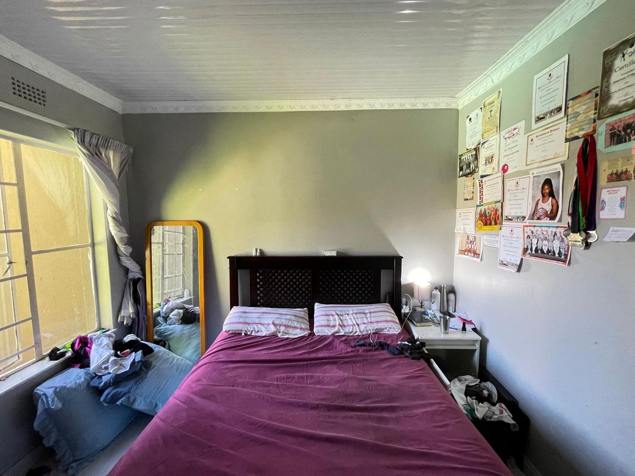 Photo 14 of 27